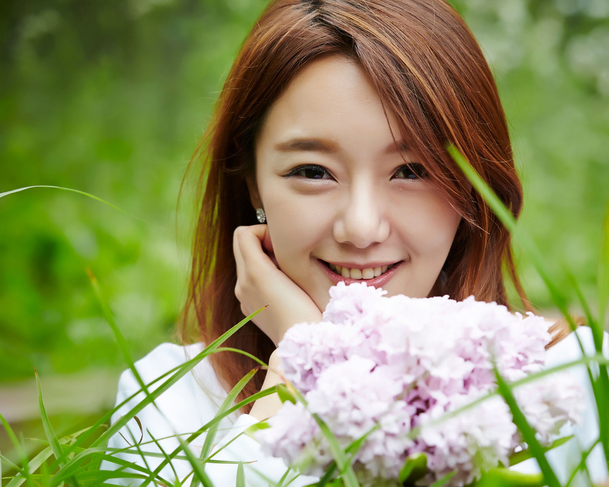 7 Ways To Make Your Skin Glow Effortlessly